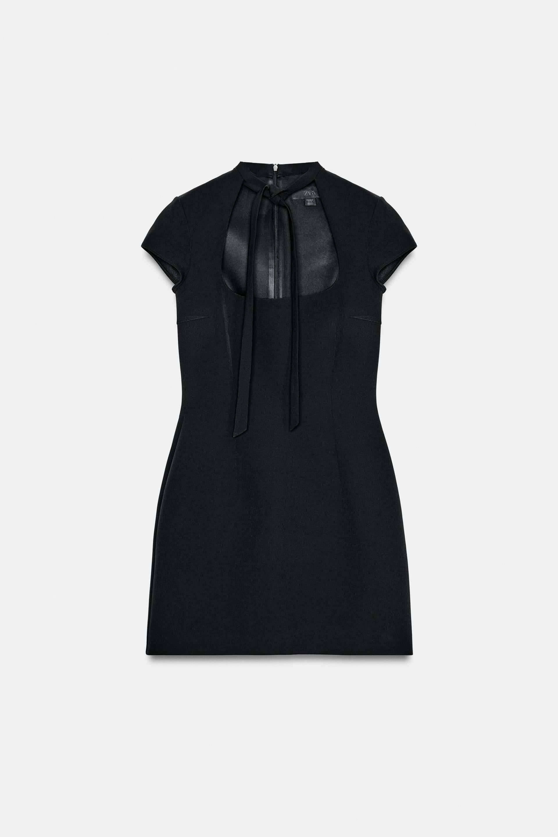 #020C0E, Noir