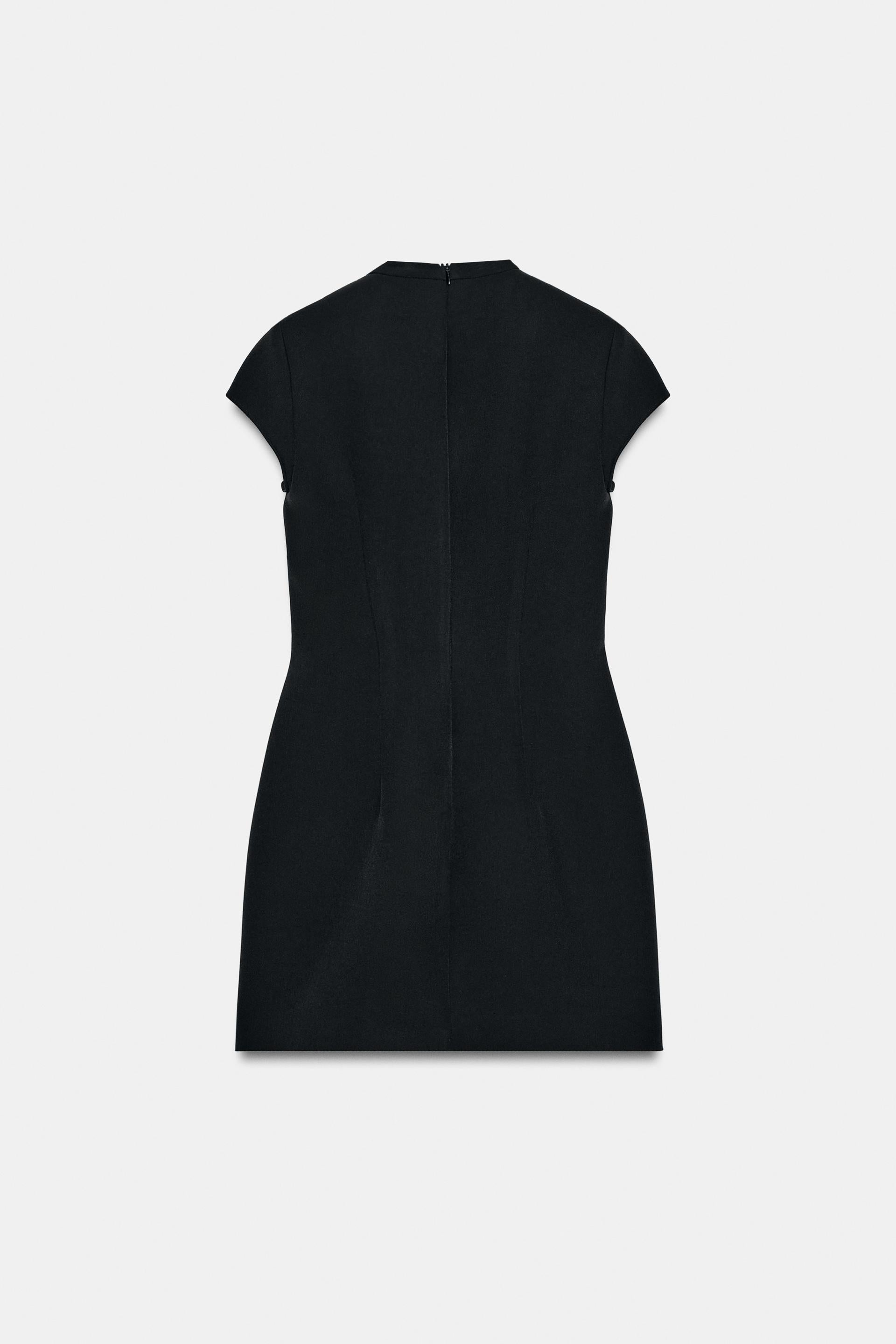 #020C0E, Noir